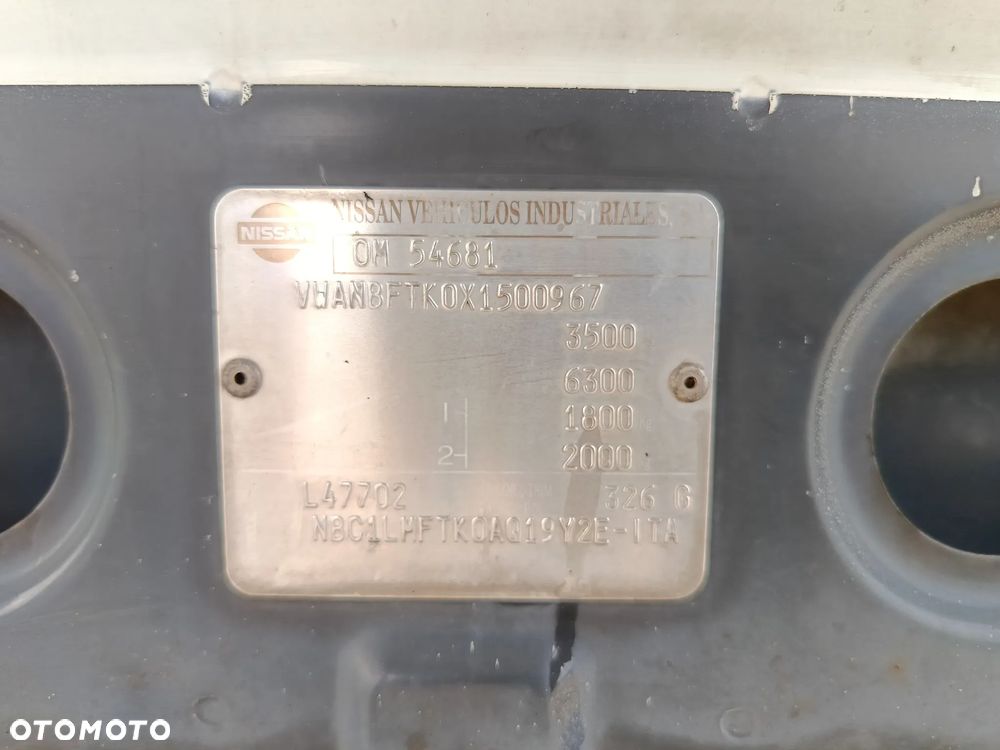 Nissan Atleon - 10