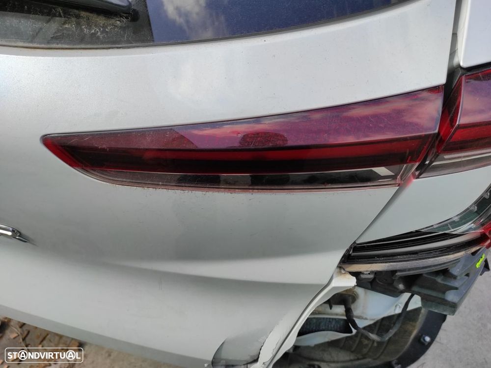 FAROLIM TRASEIRO DIREITO INTERIOR RENAULT CAPTUR II - 1