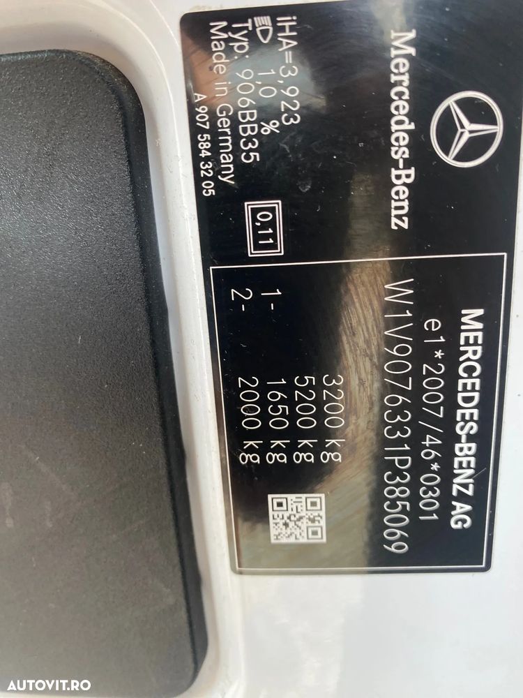 Mercedes-Benz SPRINTER - 13