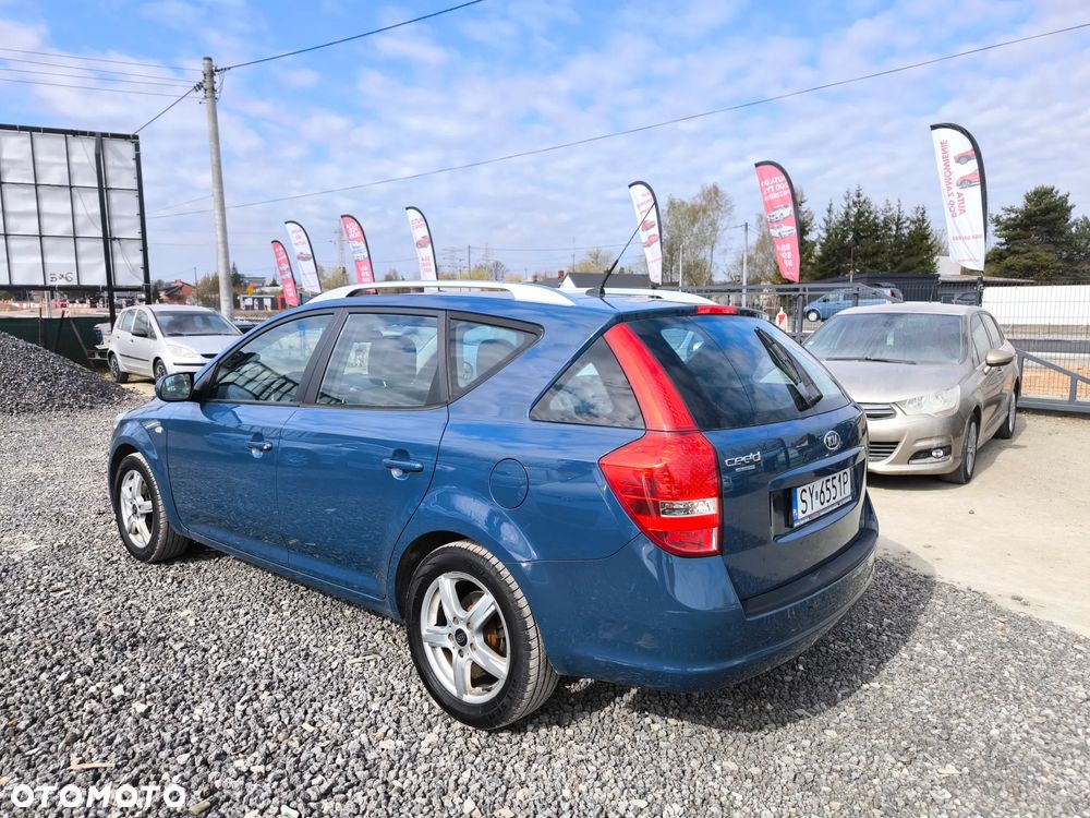 Kia Ceed 1.4 Comfort + - 9