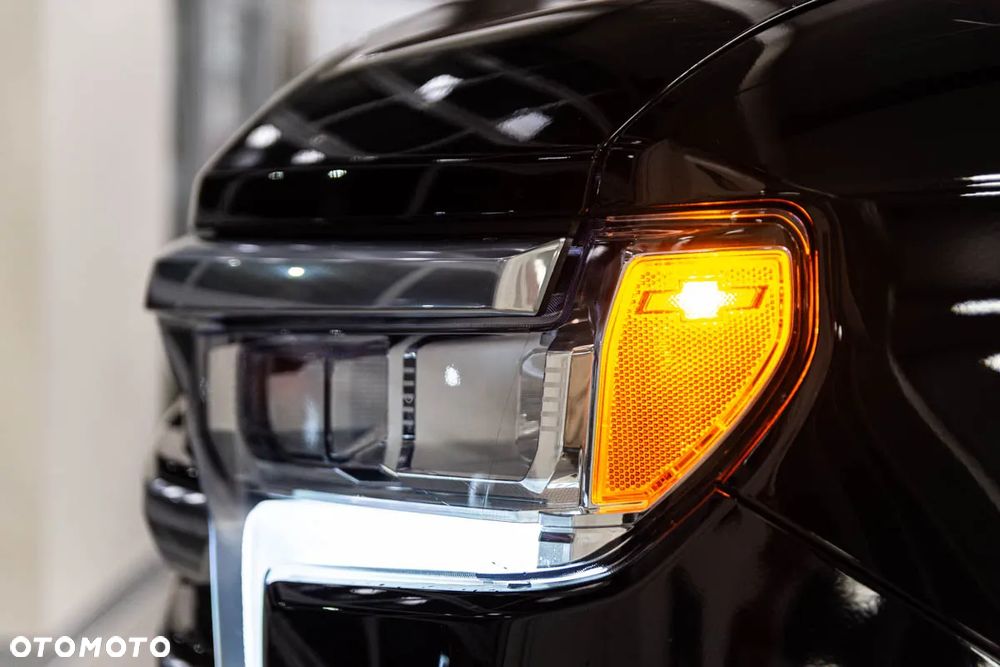 Chevrolet Silverado - 9