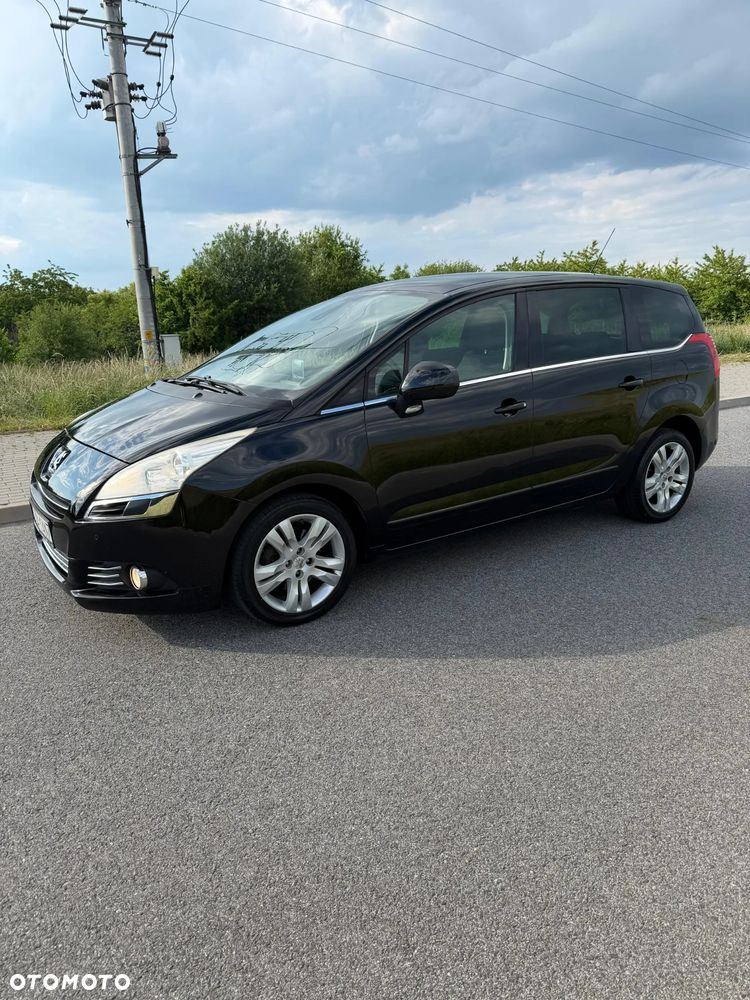 Peugeot 5008 HDI FAP 150 Family - 10