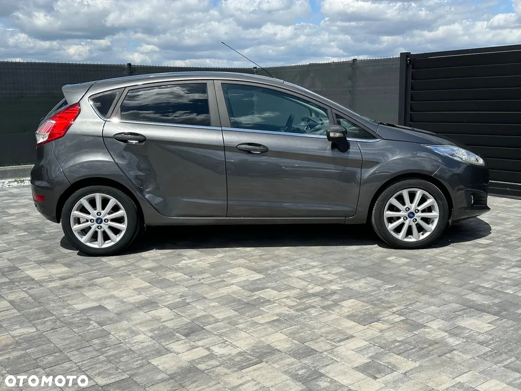 Ford Fiesta 1.5 TDCi Titanium - 5