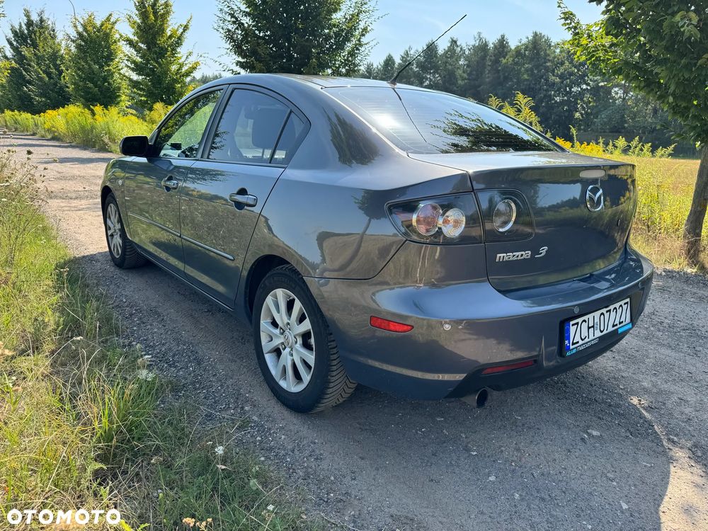 Mazda 3 - 5