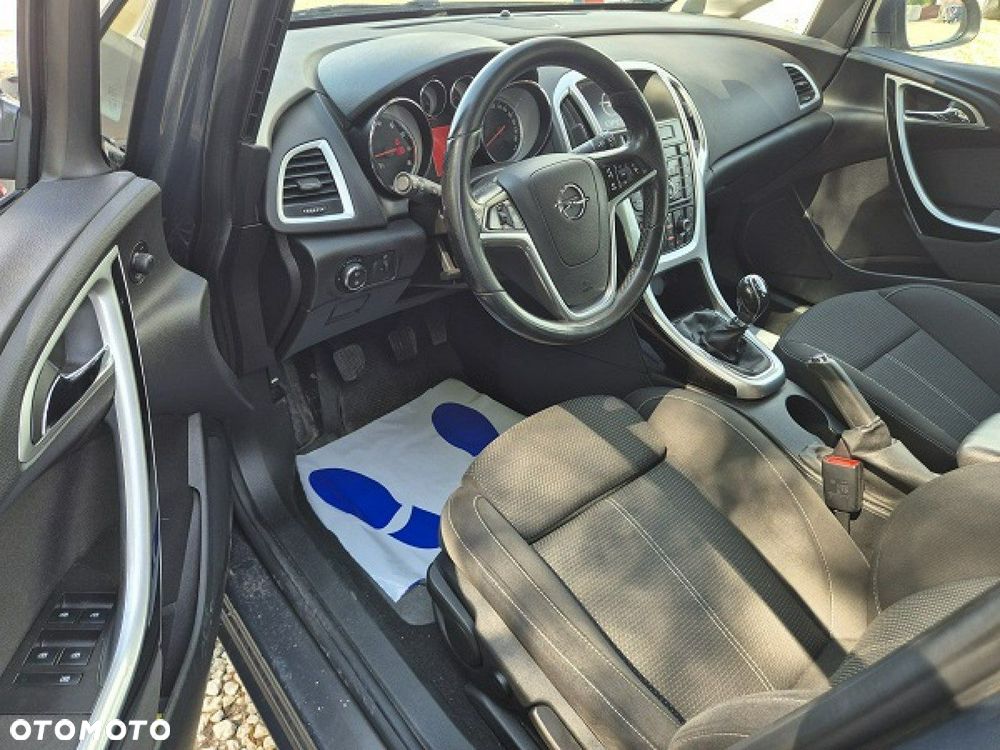 Opel Astra - 14