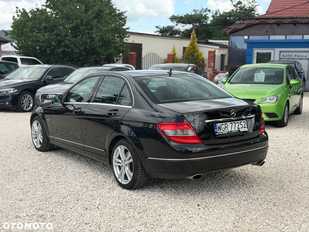 Mercedes-Benz Klasa C 350 CDI DPF 7G-TRONIC Avantgarde - 11