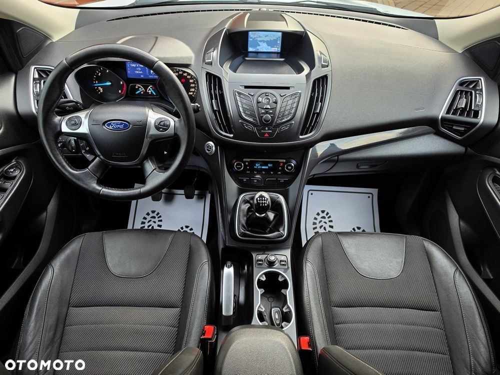 Ford Kuga 2.0 TDCi 4x4 Titanium - 29