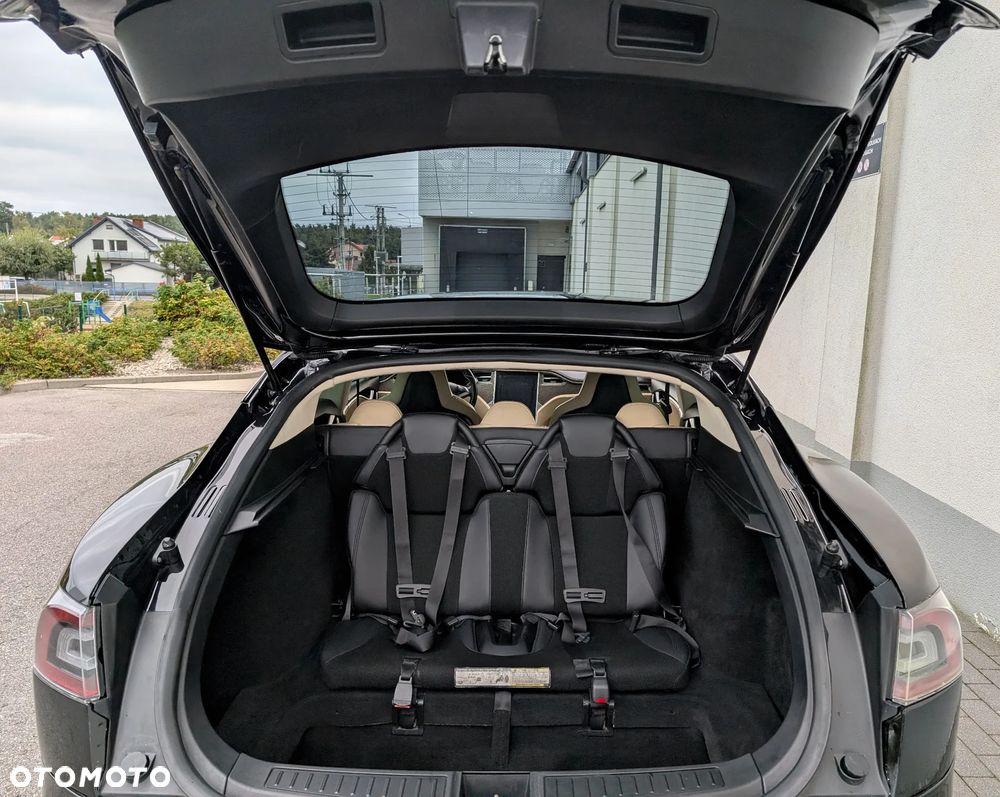 Tesla Model S 60 - 20