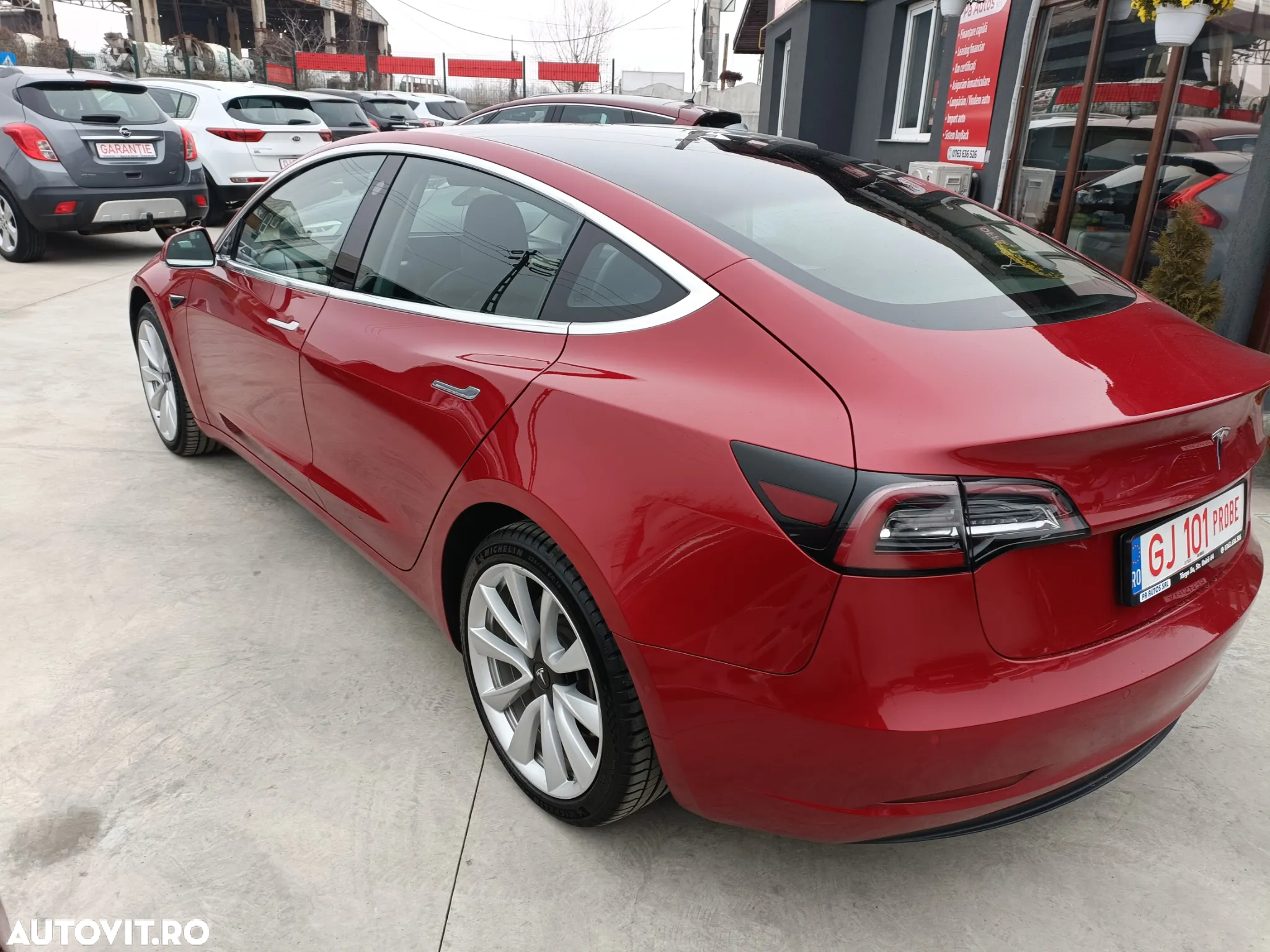Tesla Model 3 Standard Reichweite Plus Hinterradantrieb - 7