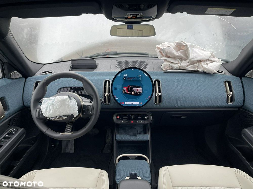 MINI Countryman C mHEV Linia Favoured - 8