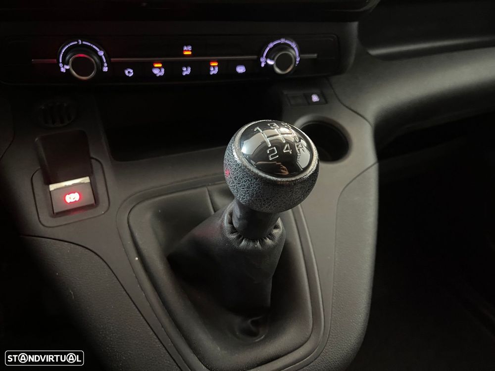 Peugeot Partner 1.5 BlueHDi Asphalt Longa - 14