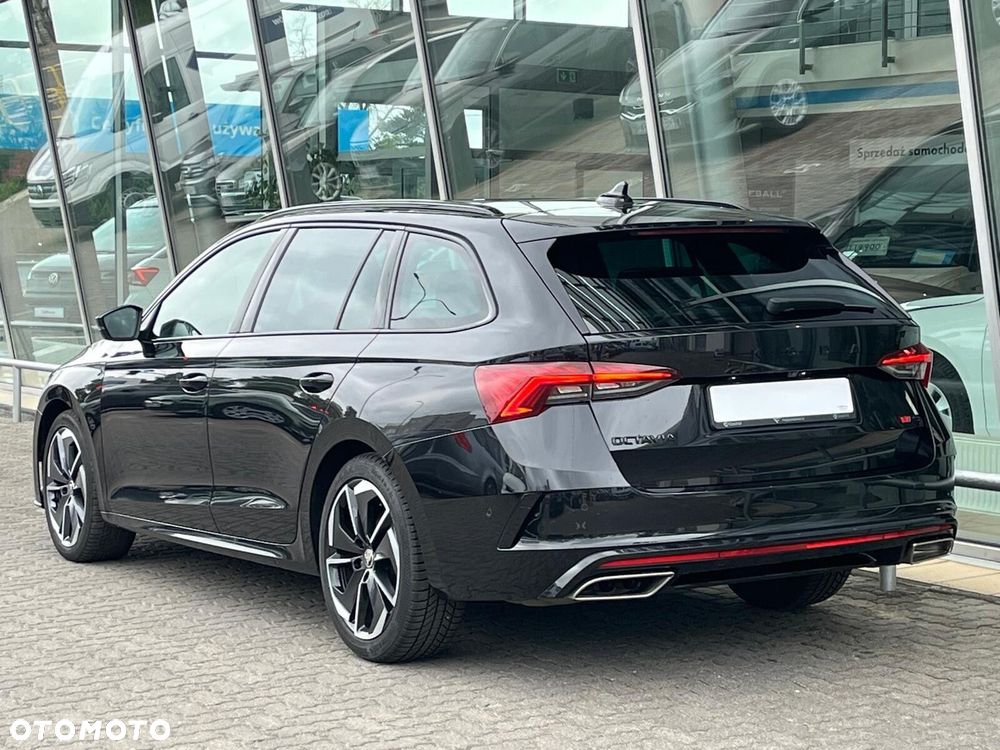 Skoda Octavia 2.0 TDI RS DSG - 14