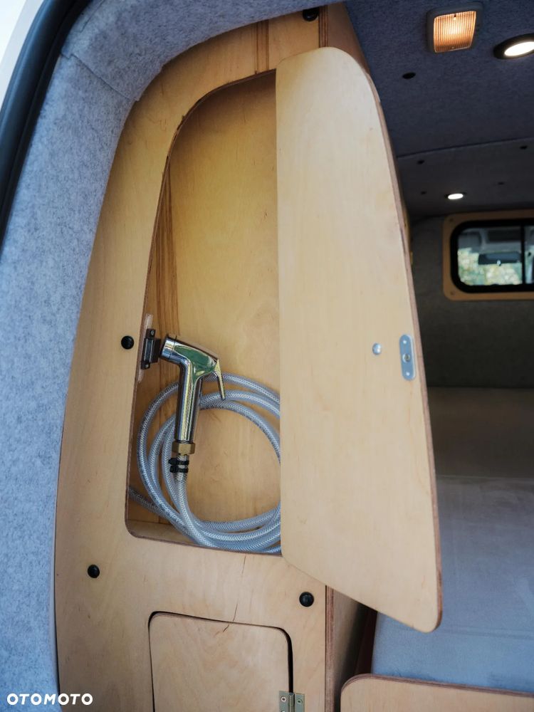 Volkswagen Transporter T5 - 38