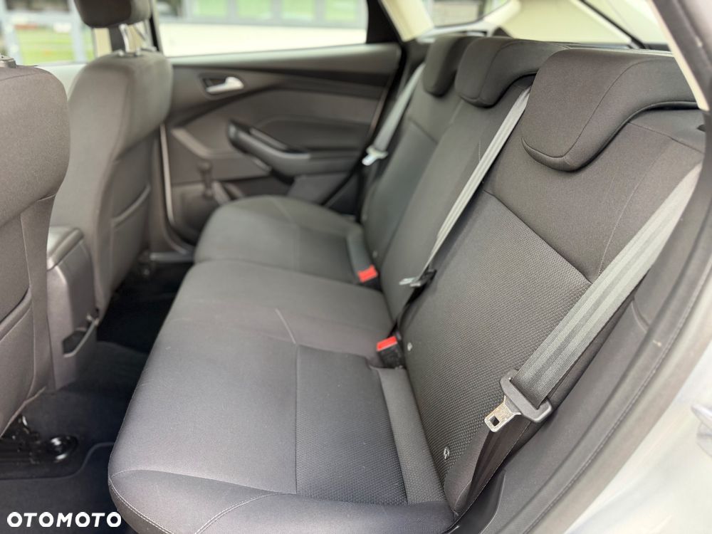 Ford Focus 1.0 EcoBoost Titanium Business - 23