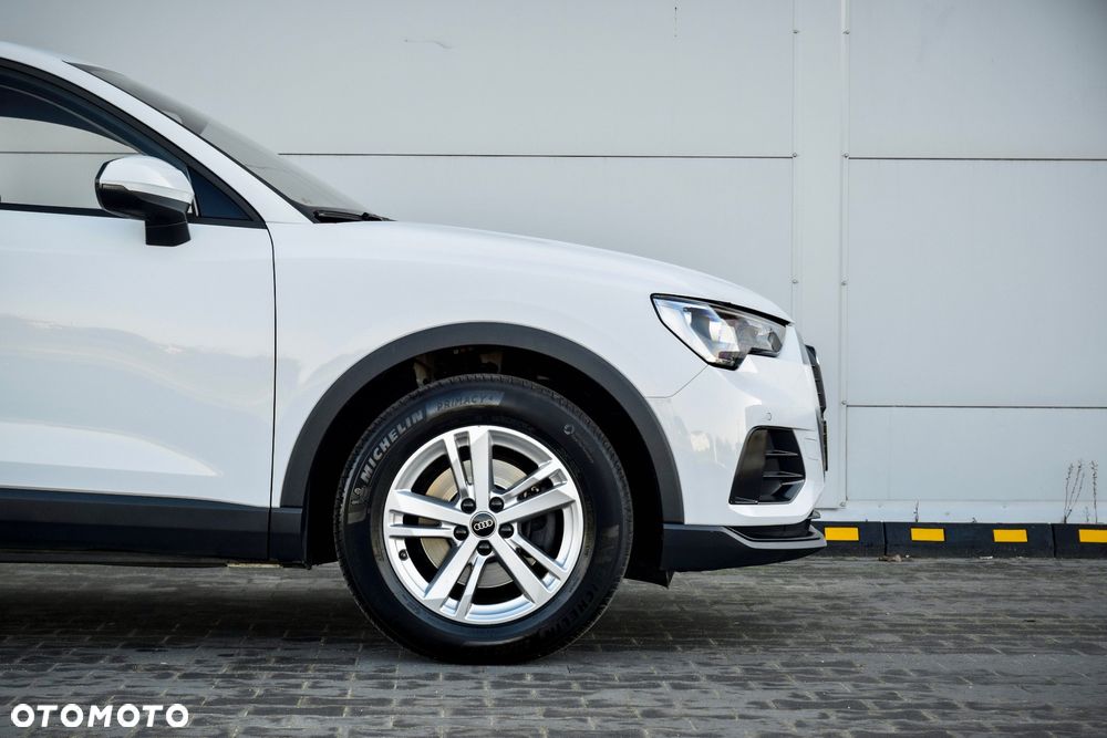 Audi Q3 35 TFSI S tronic - 29