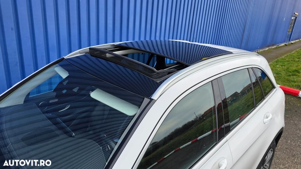 Mercedes-Benz GLC 220 d 4MATIC 9G-TRONIC - 27