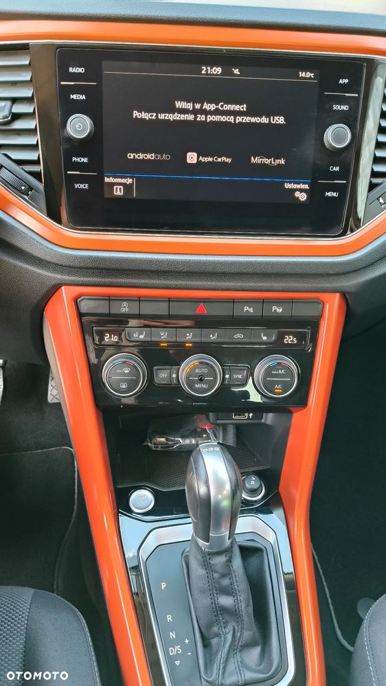 Volkswagen T-Roc 1.5 TSI OPF DSG ACTIVE - 32