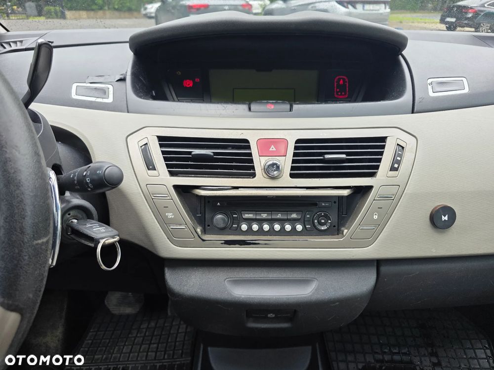 Citroën C4 Grand Picasso 2.0 HDi FAP Exclusive - 6
