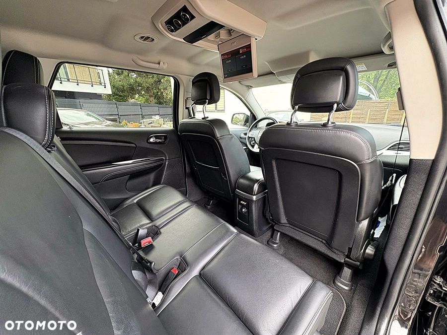 Fiat Freemont 2.0 Multijet Lounge AWD - 24