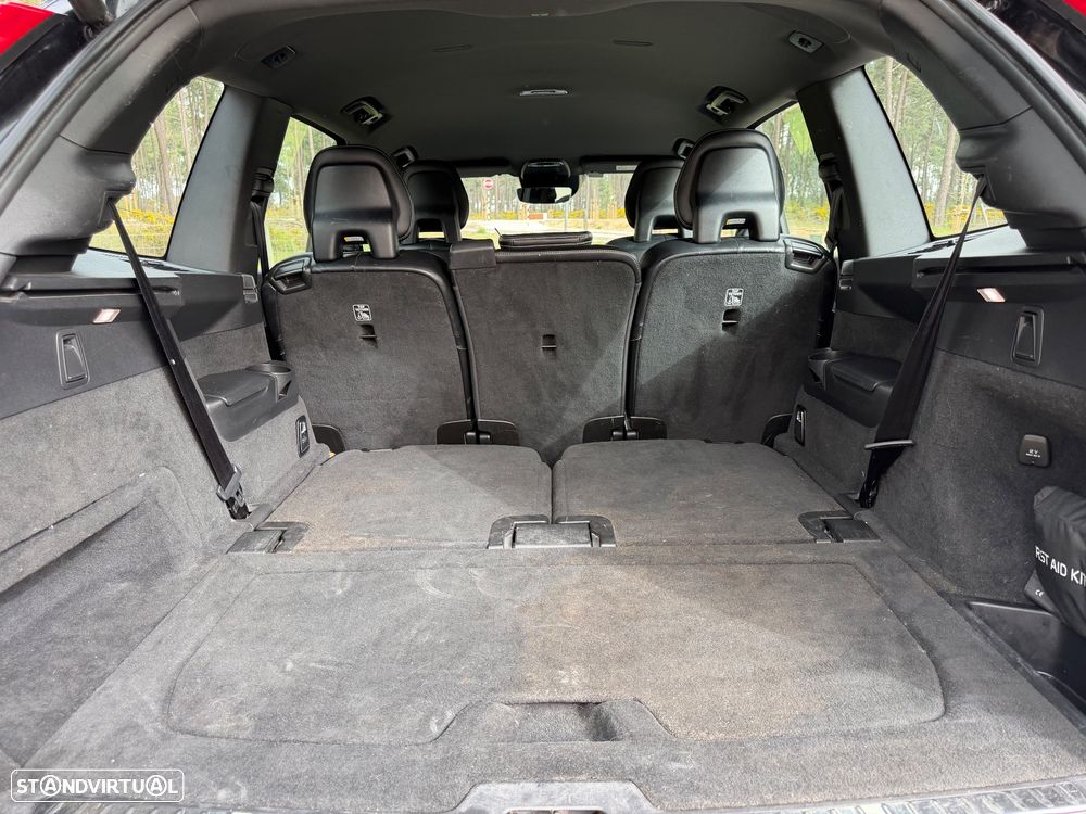 Volvo XC 90 2.0 D4 R-Design - 17