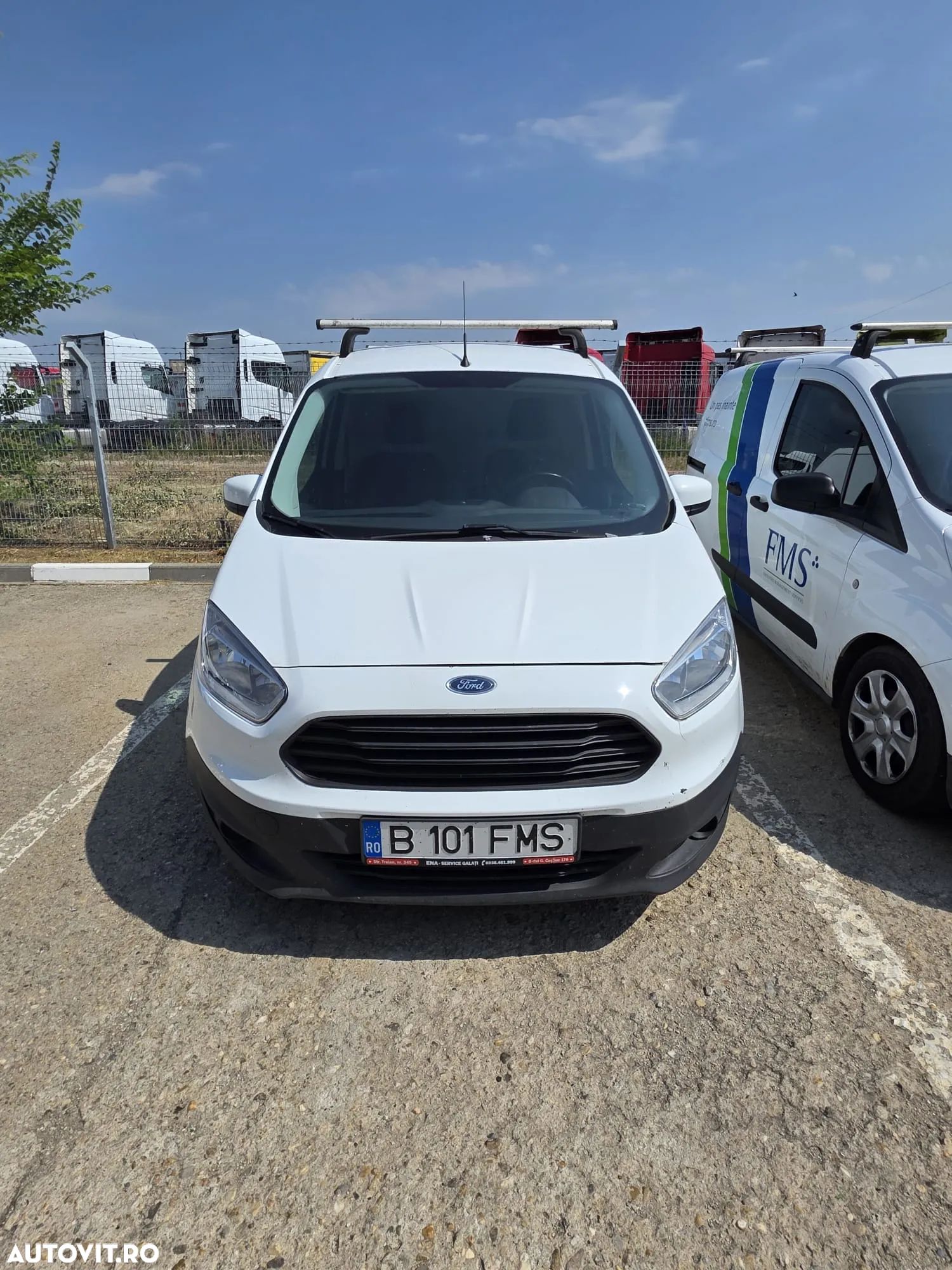 Ford Transit Courier - 1