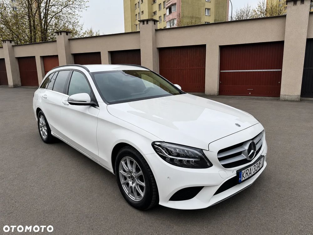 Mercedes-Benz Klasa C 200 d 9G-TRONIC - 4