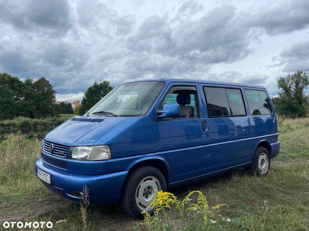 Volkswagen Multivan - 25