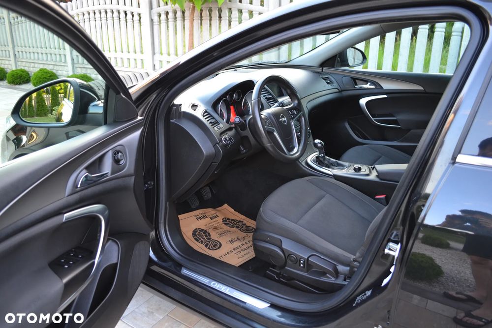 Opel Insignia 2.0 CDTI Design Edition - 10