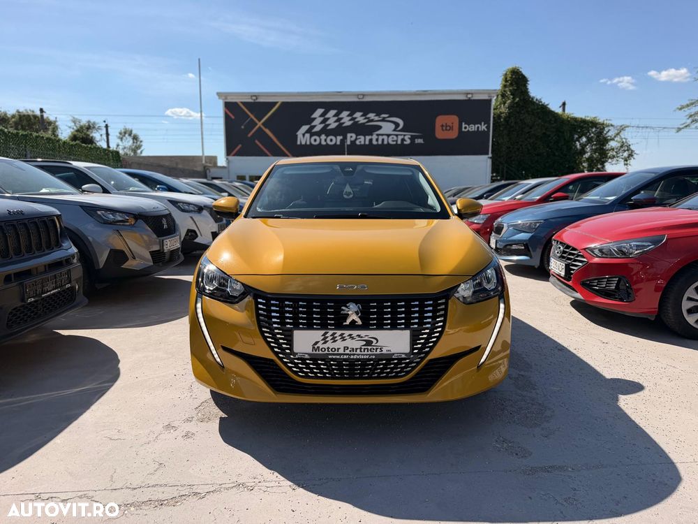 Peugeot 208 1.2 L PureTech STT Allure - 3