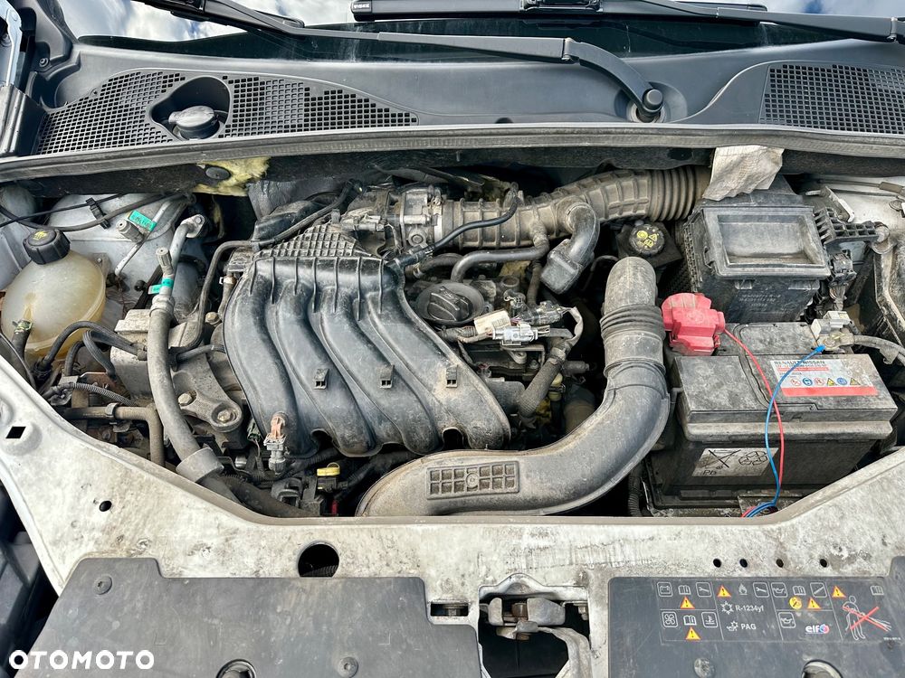 Dacia Lodgy 1.6 SCe Stepway S&S - 38