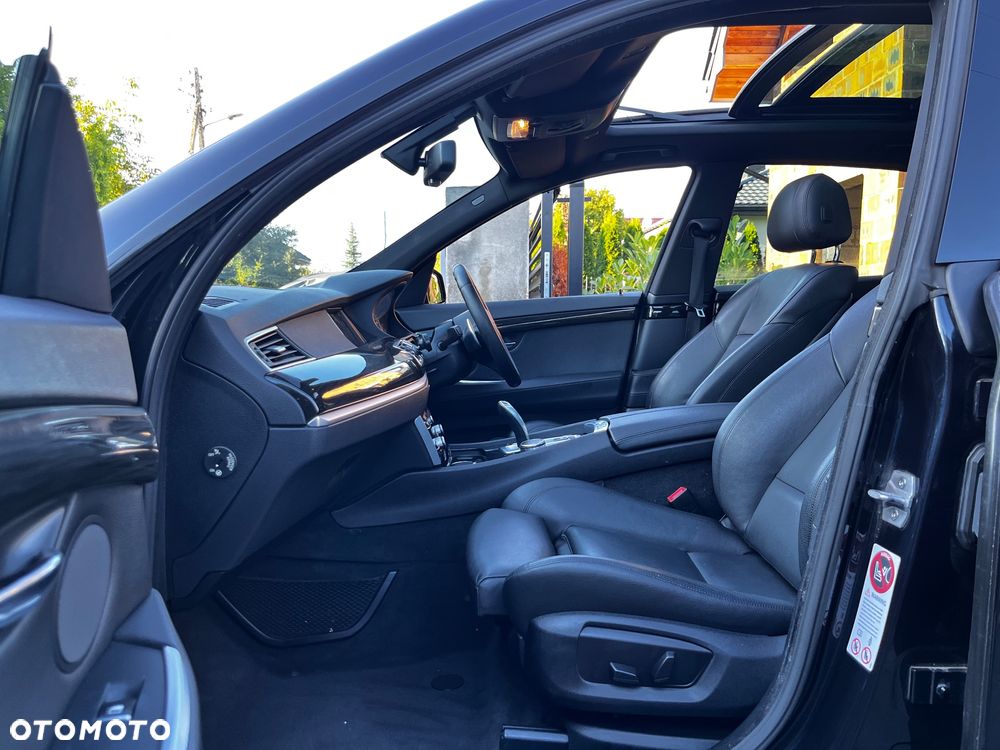 BMW 5GT 520d Gran Turismo - 13