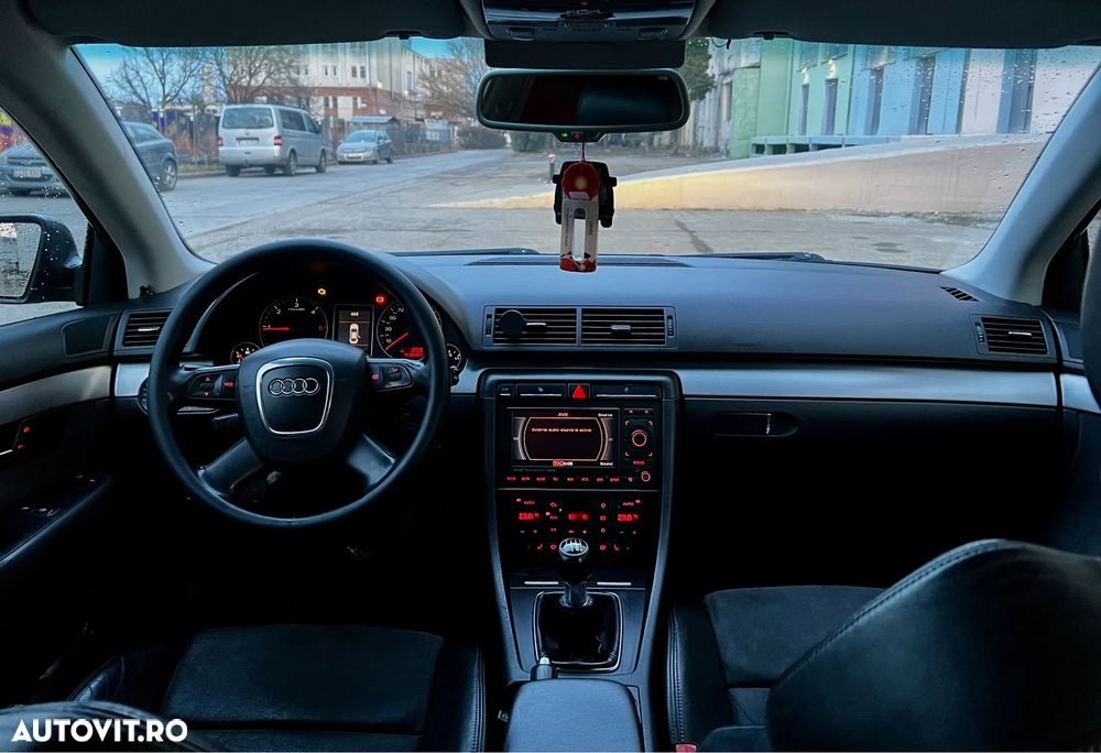 Audi A4 Limuzina 2.0 TDI DPF - 14