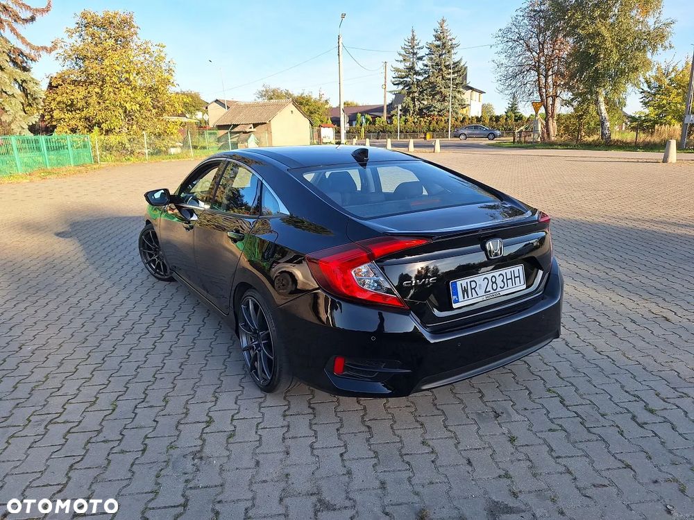 Honda Civic 1.5 T Executive - 4