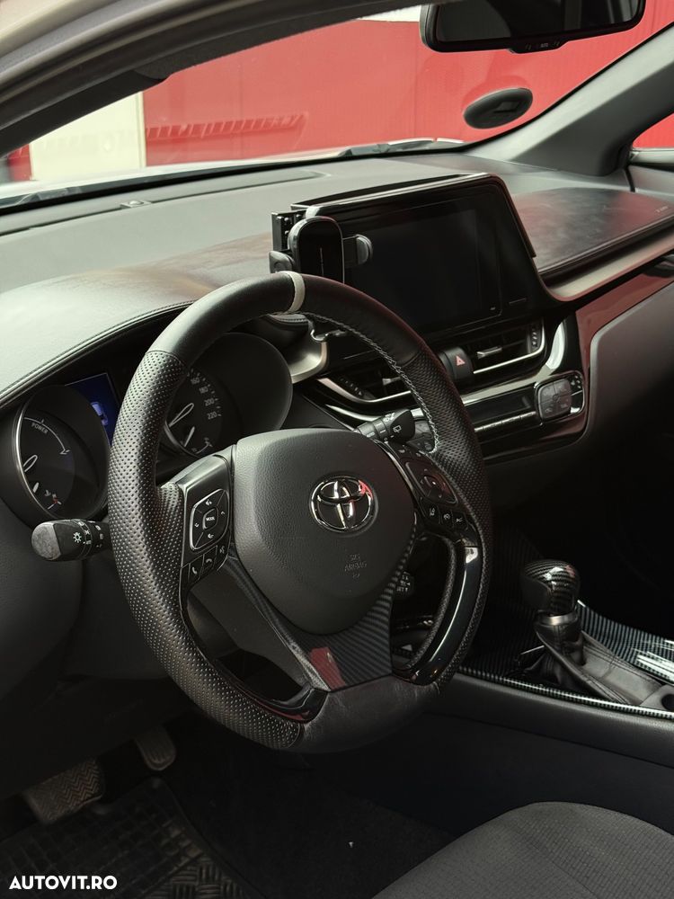 Toyota C-HR Style - 19
