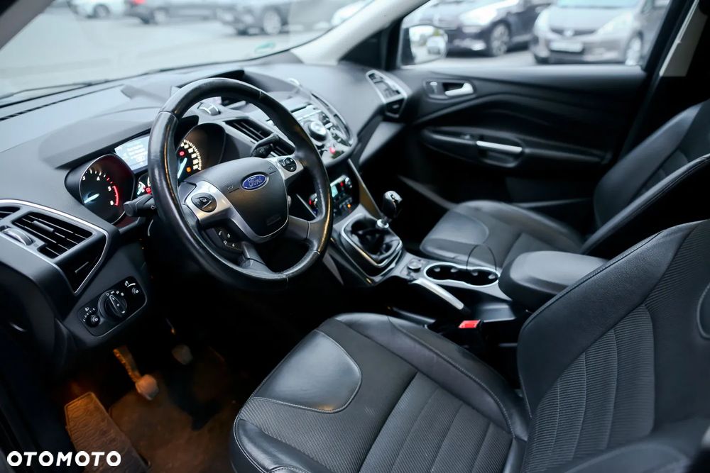 Ford Kuga 2.0 TDCi 4x4 Titanium - 18