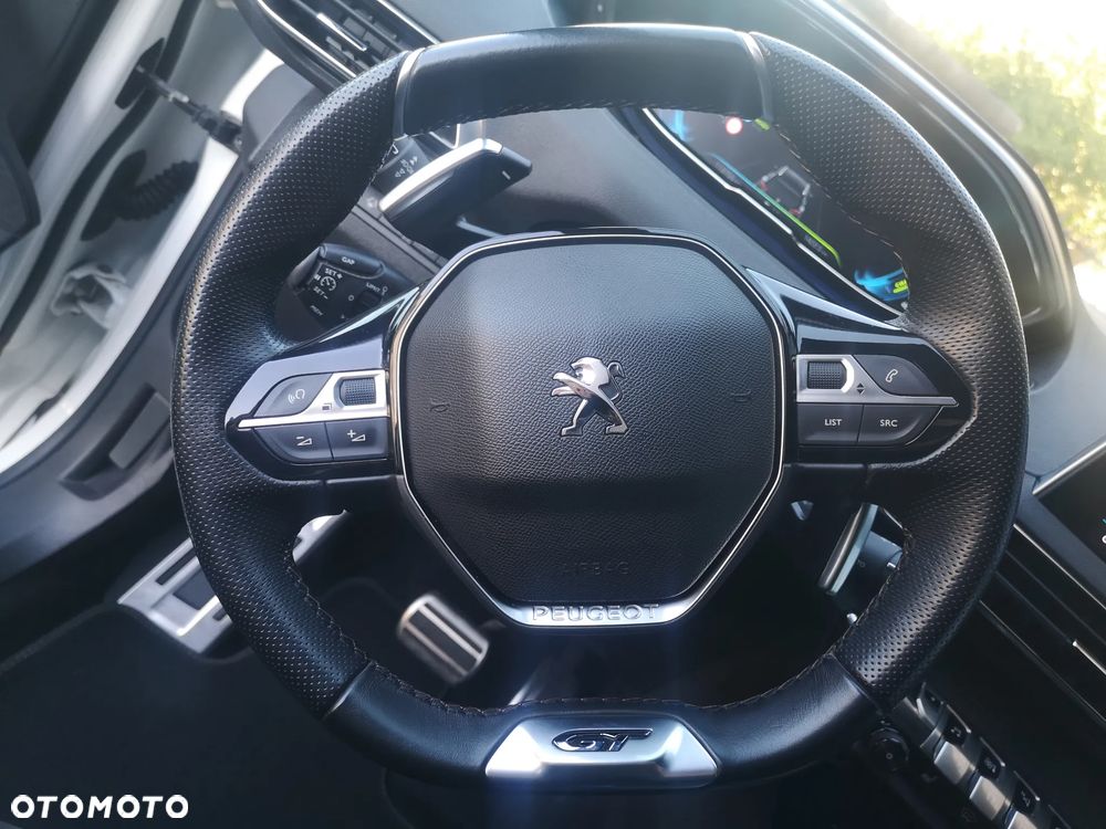 Peugeot 3008 1.6 PureTech Hybrid PHEV Allure Pack S&S EAT8 - 17