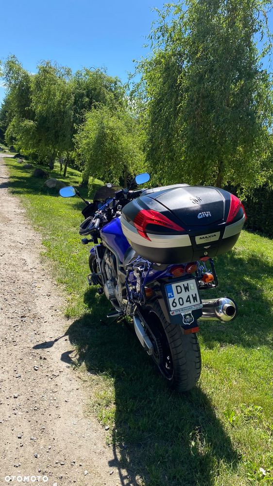 Yamaha FZS - 5