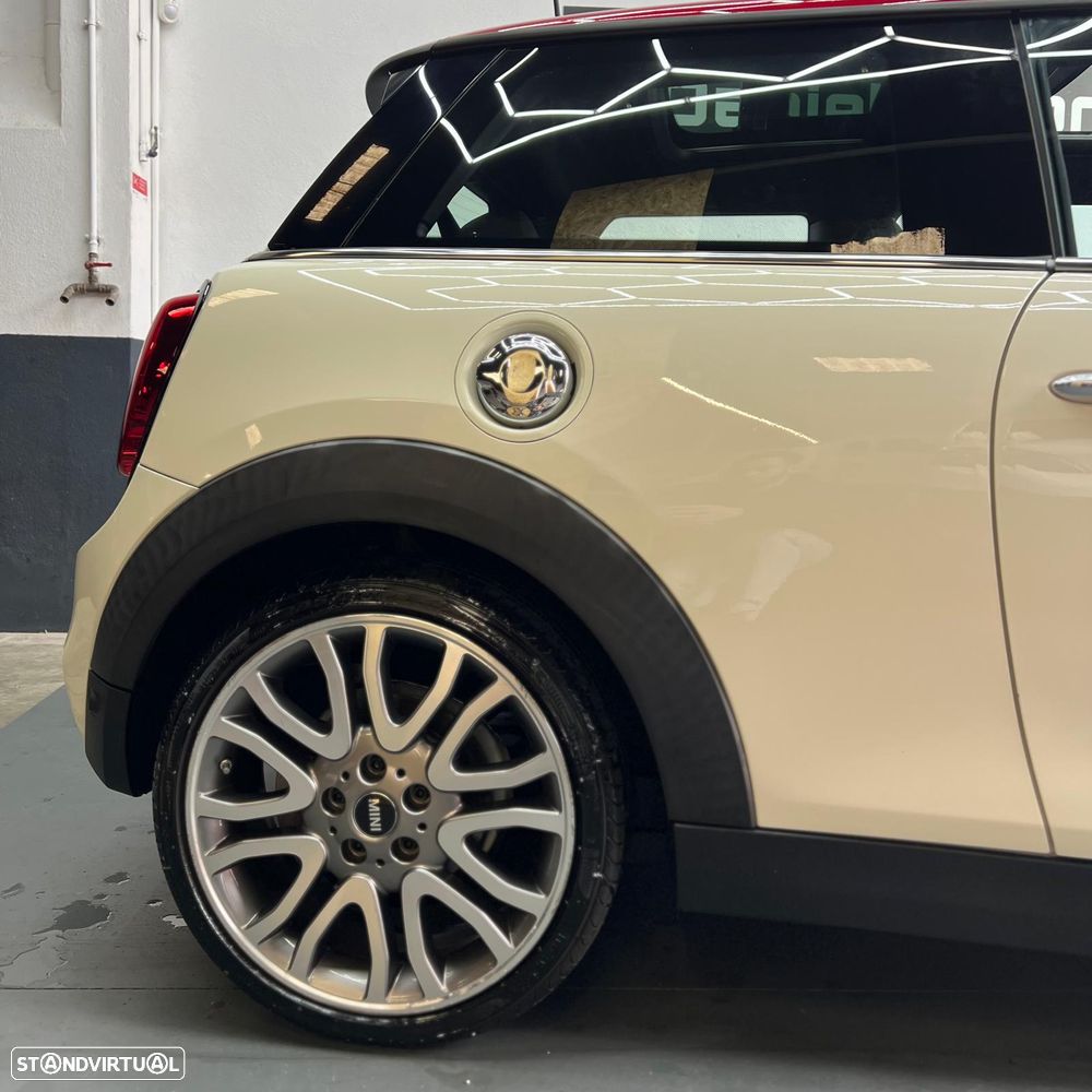 MINI 3 Portas Cooper D - 2