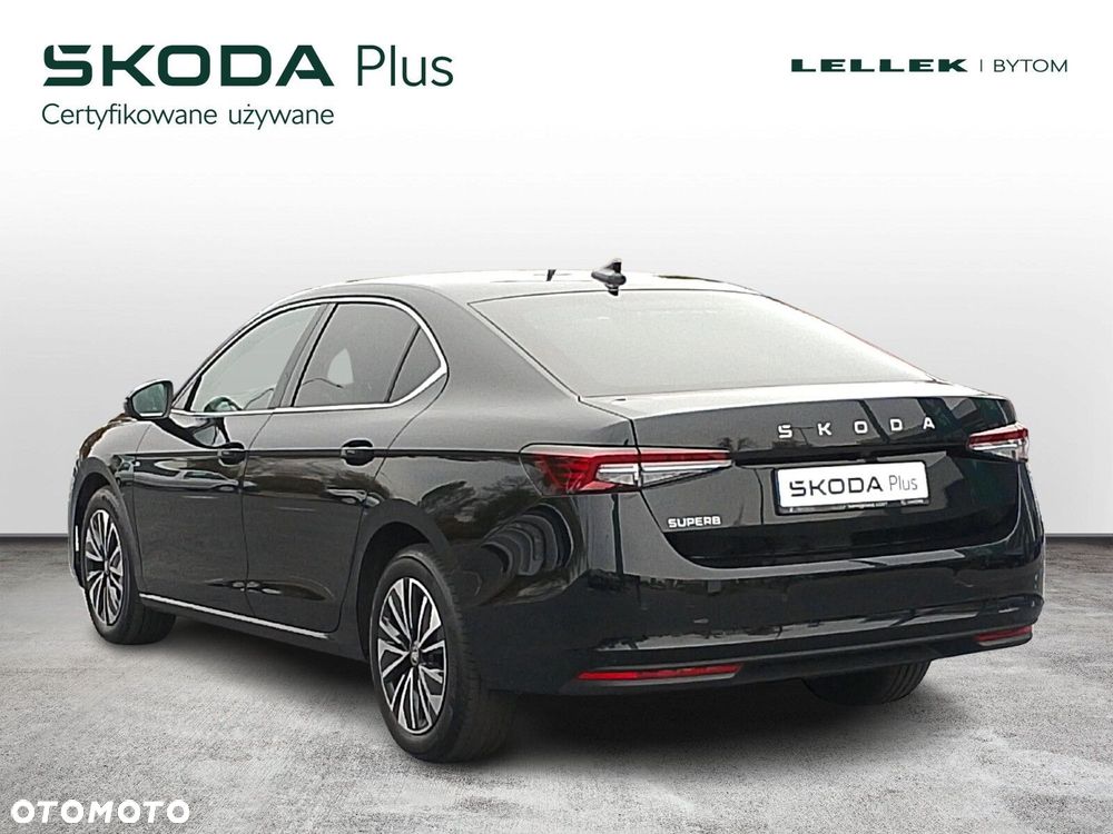 Skoda Superb 2.0 TDI SCR Selection DSG - 3