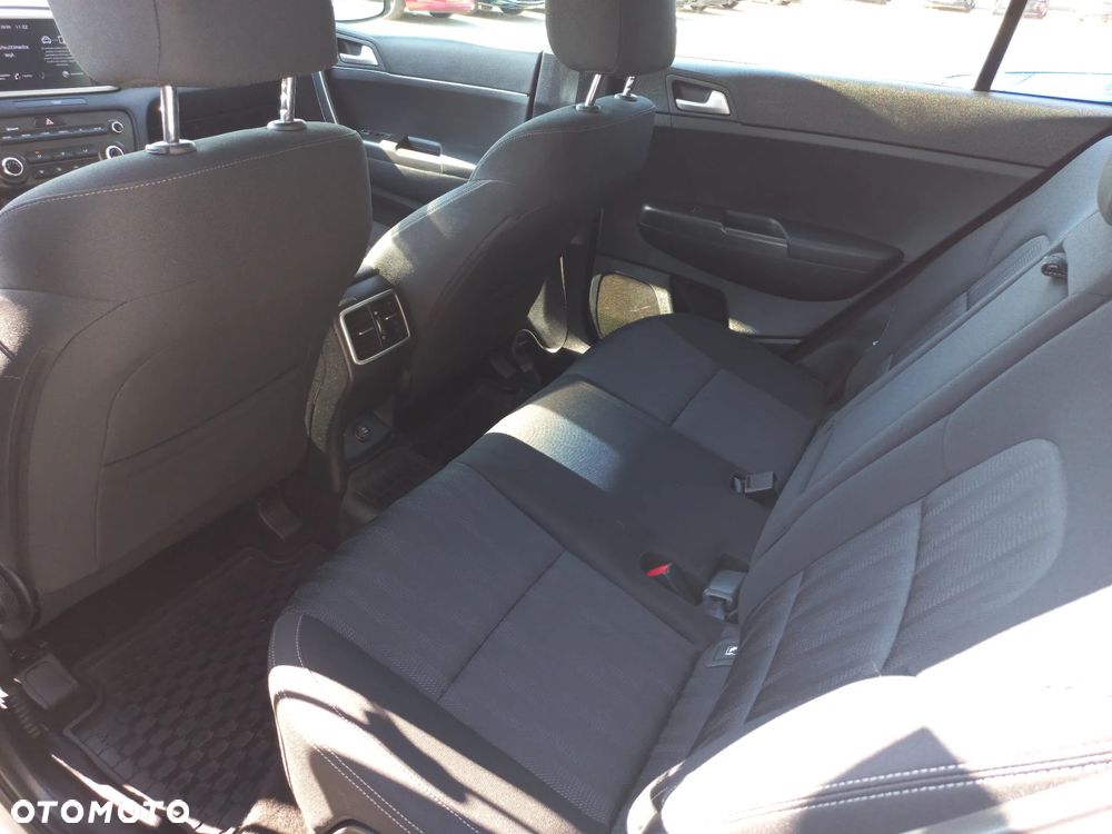 Kia Sportage 1.6 GDI S 2WD - 11