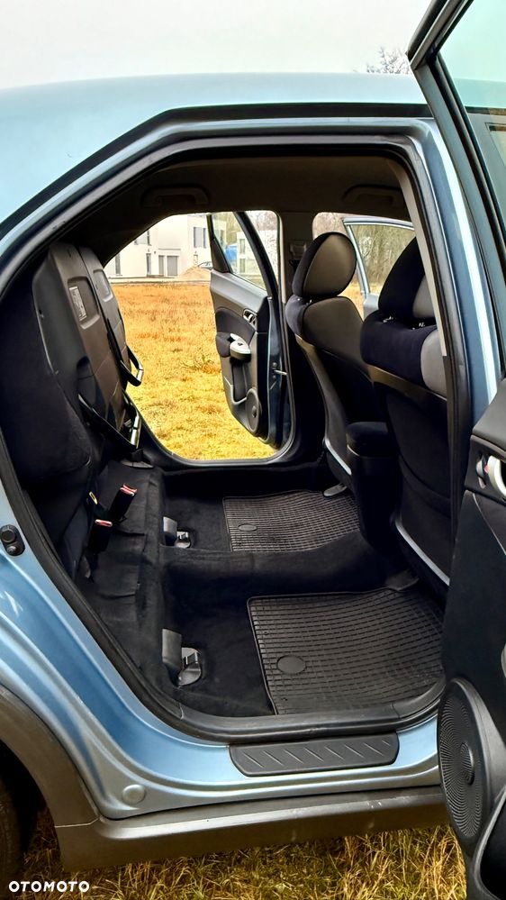 Honda Civic 1.4 Comfort - 10