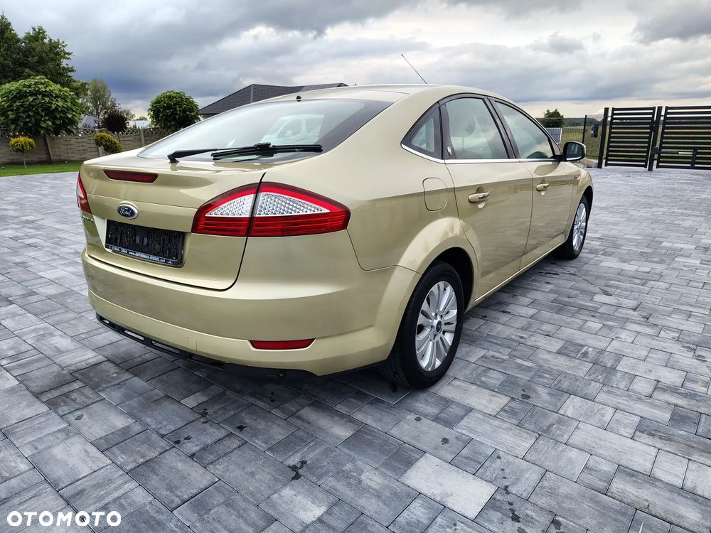 Ford Mondeo 2.0 Ghia X100 / X - 7