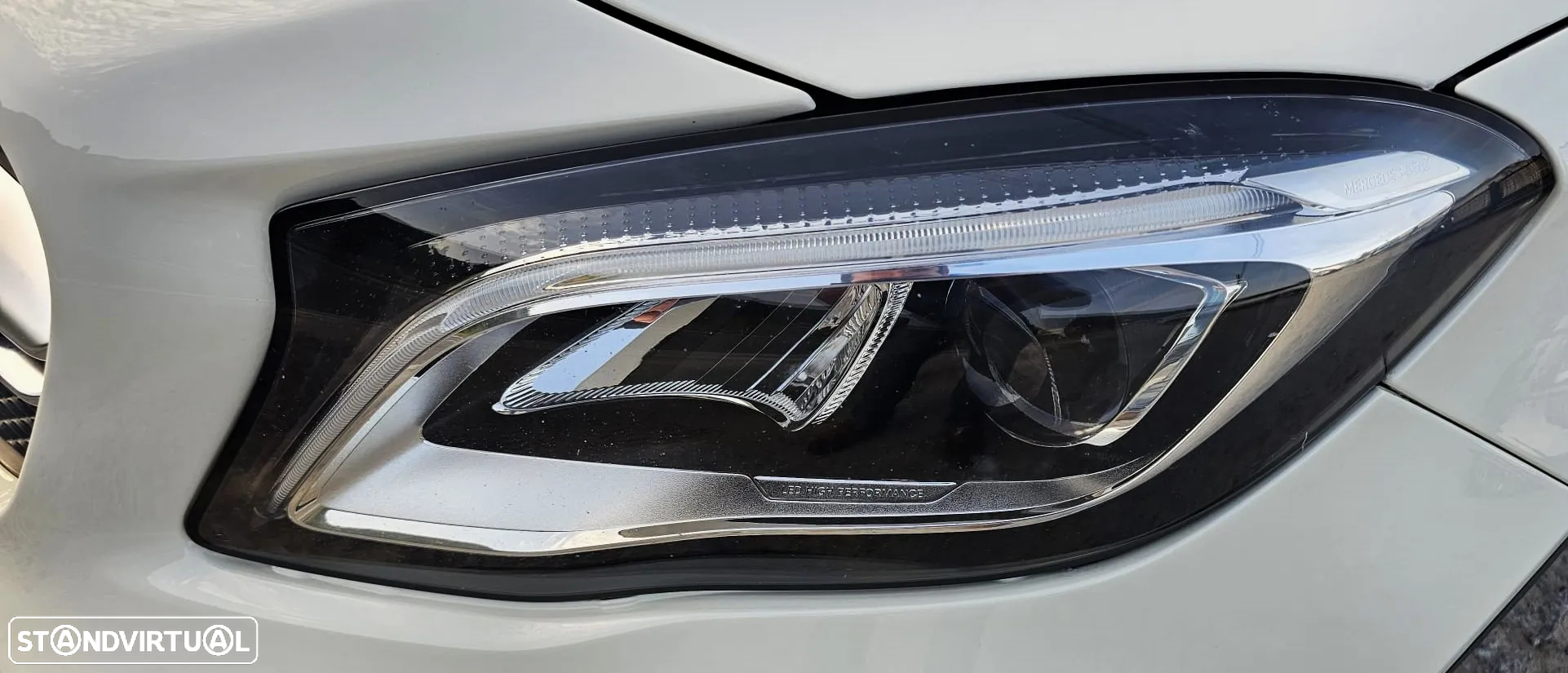 Mercedes-Benz GLA 45 AMG 4Matic Speedshift 7G-DCT - 34