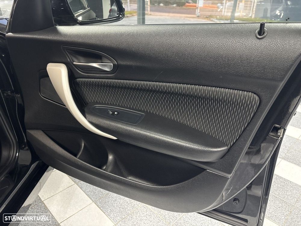 BMW 116 d EDynamics Line Sport - 22