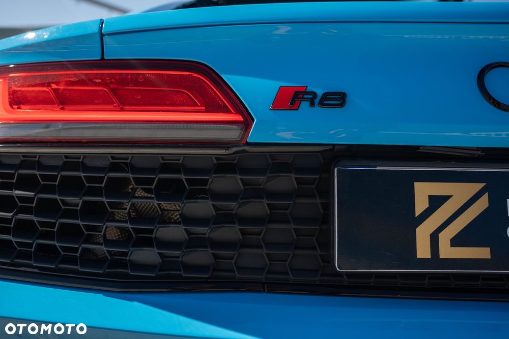 Audi R8 Coupé - 13