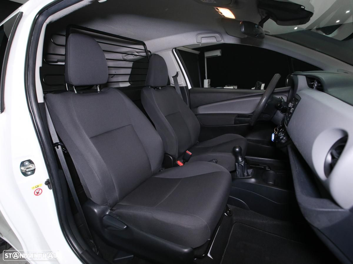 Toyota Yaris bizz c/iva - 15