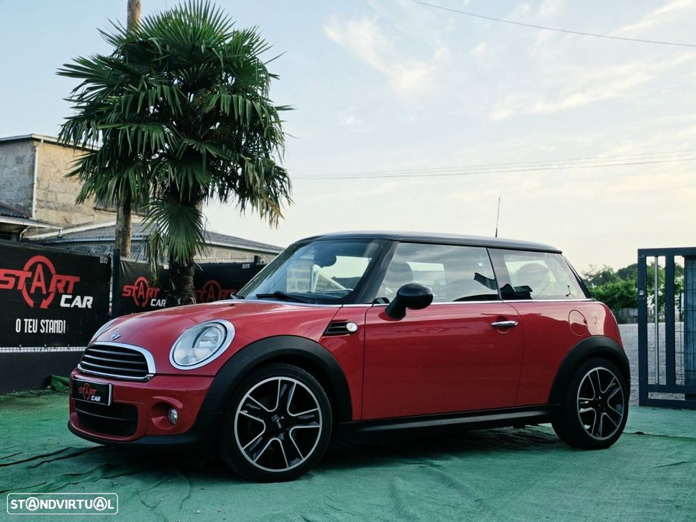MINI 3 Portas Cooper D - 3