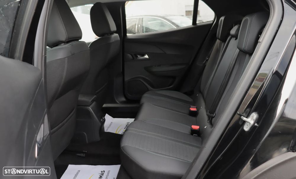 Peugeot 2008 PureTech 130 EAT8 Allure - 15