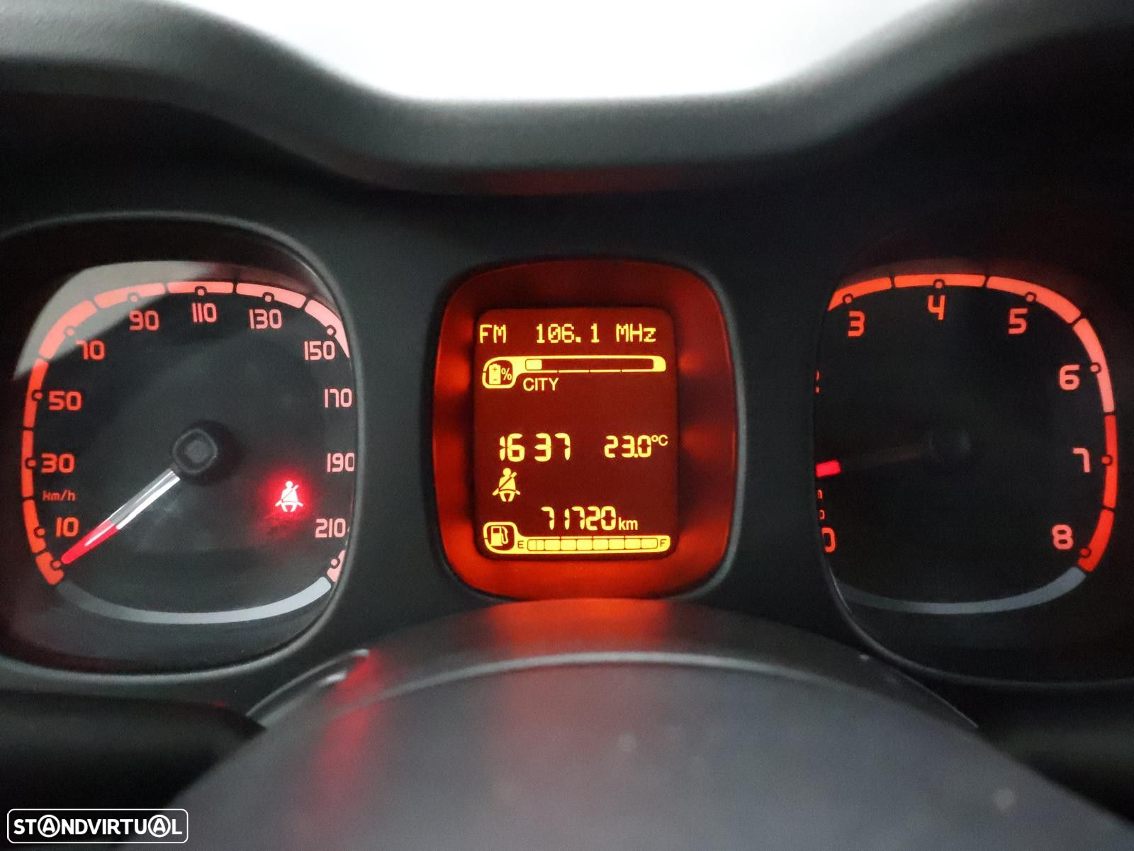 Fiat Panda 1.0 Hybrid City Life - 16