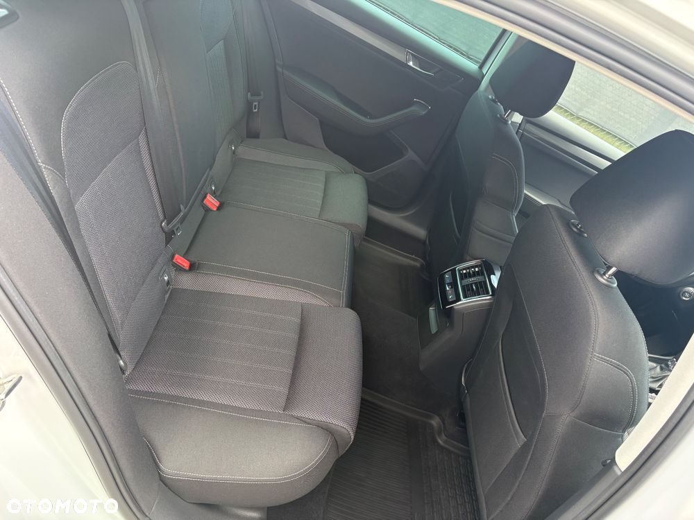 Skoda Superb 1.5 TSI Style DSG - 9
